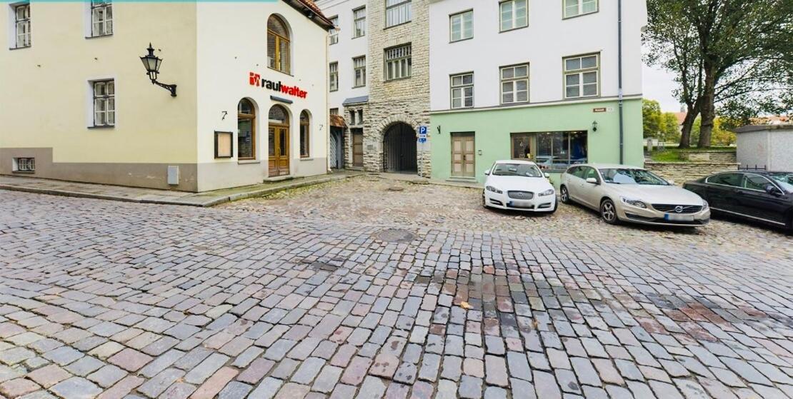 Tallinnhousing Knights And Nobility -3 Bdr Home Esterno foto