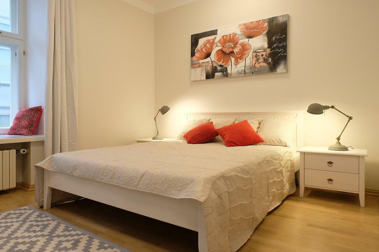 Tallinnhousing Knights And Nobility -3 Bdr Home Esterno foto